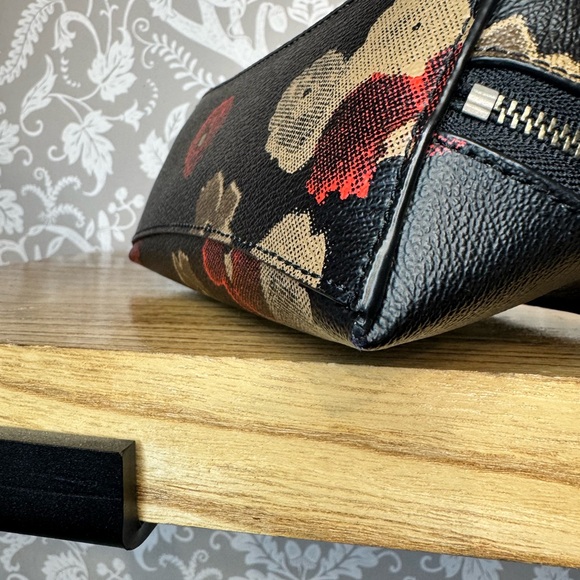 Coach Black Floral Cosmetic Toiletry Pouch Gunmetal Hardware EUC - Picture 5 of 14